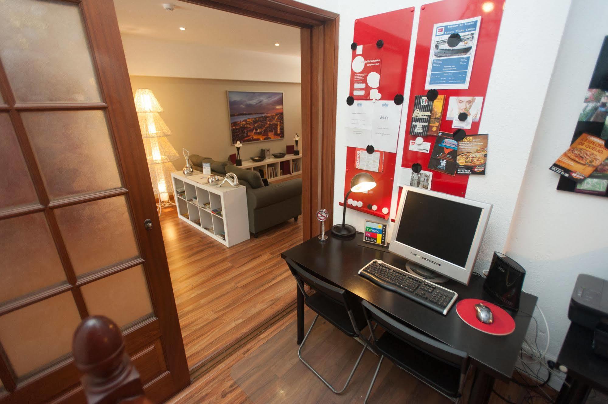 Dolce Cascais Guest House Exterior photo
