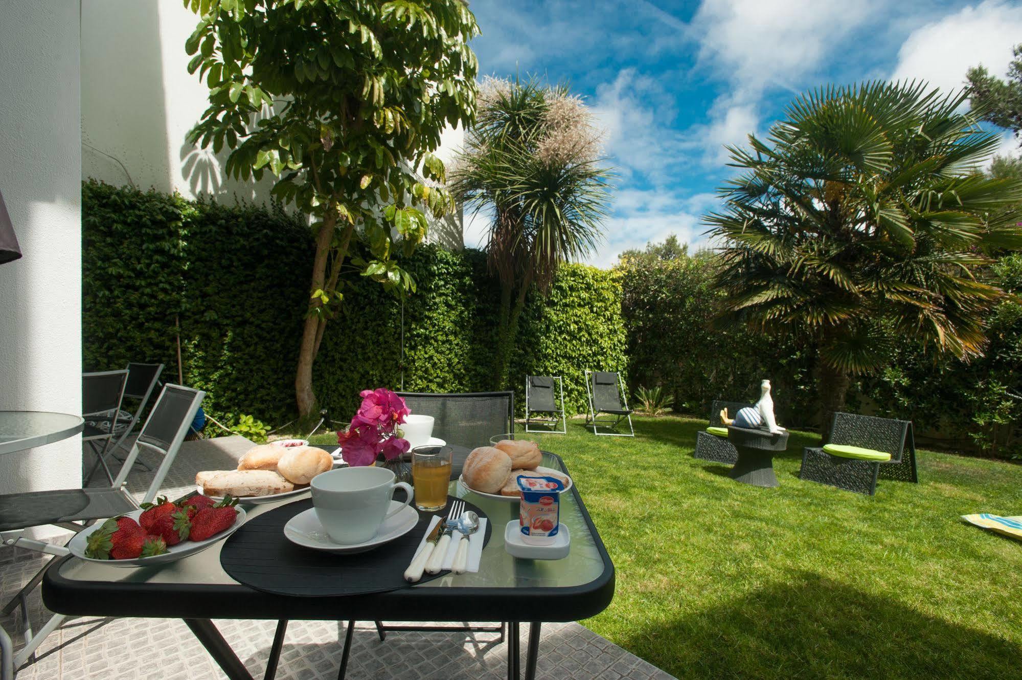 Dolce Cascais Guest House Exterior photo
